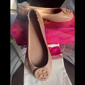Tory Burch flats